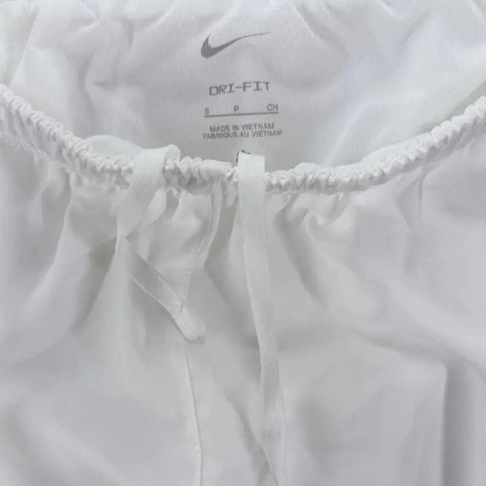 Nike Tempo Womens Small White Dri-Fit Running Shorts Brief Lined NWT
